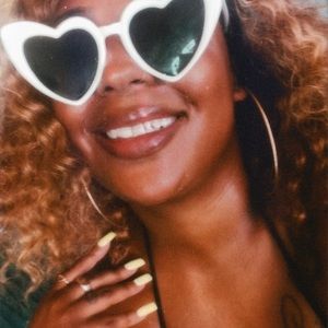 Meet your Posher, Katrina